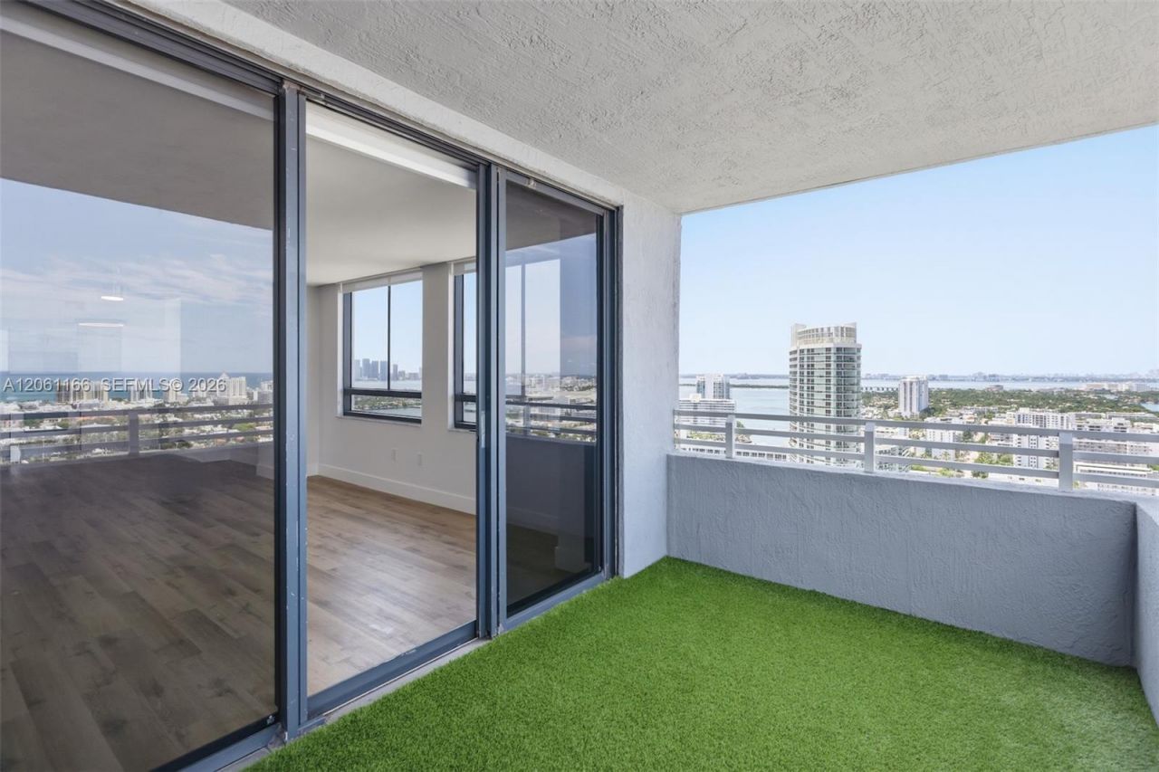 1330 West Ave , Unit 3007, Miami Beach, FL 33139 Photo