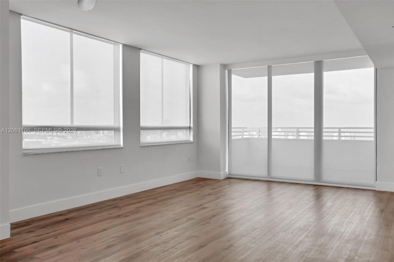 1330 West Ave , Unit 3007, Miami Beach, FL 33139 Photo