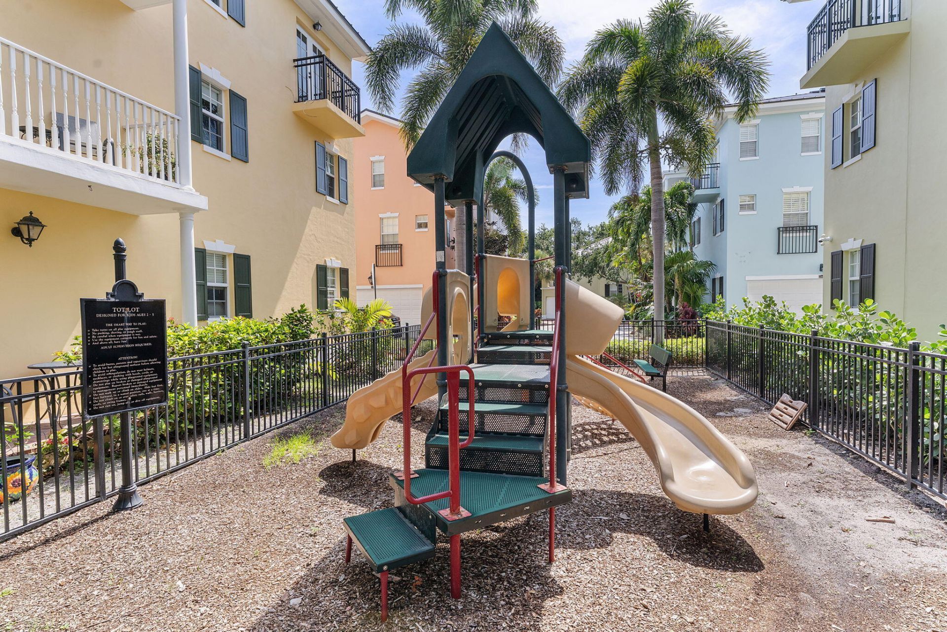 1035 W Heritage Club Circle, Delray Beach, FL 33483 Photo