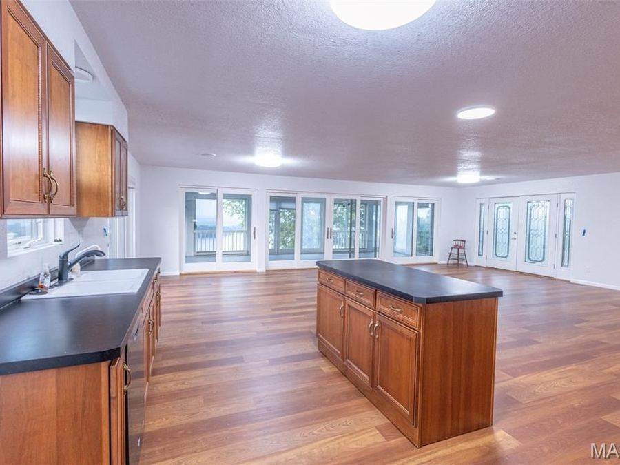 Property Image 59