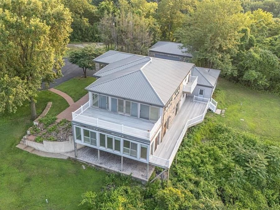 Property Image 72