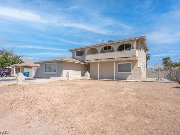 2298 Golden Arrow Drive , Las Vegas, NV 89169