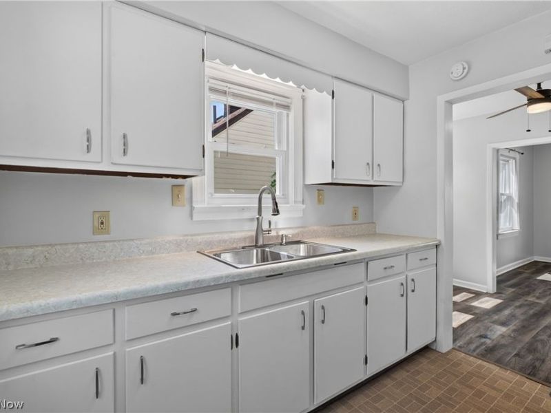 29014 Norman Avenue , Wickliffe, OH 44092 Photo 18