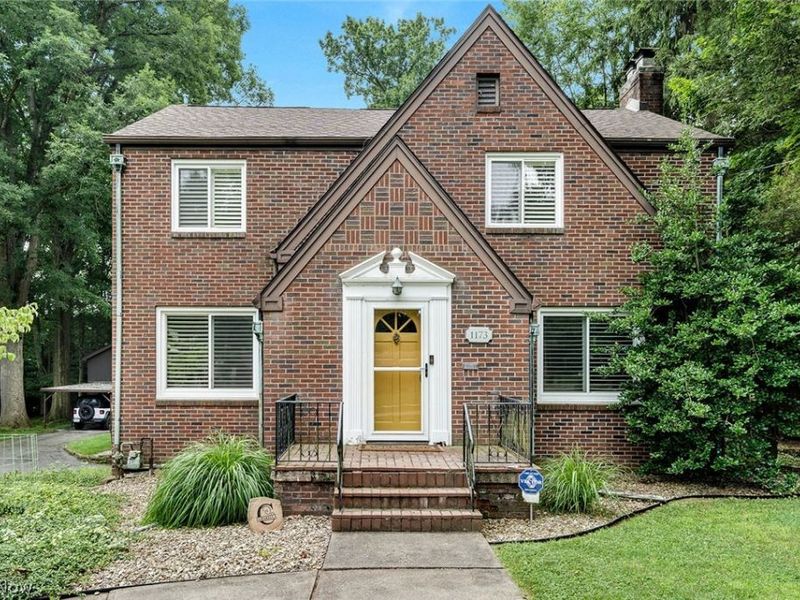 1173 Cherokee Drive , Youngstown, OH 44511 Photo 1