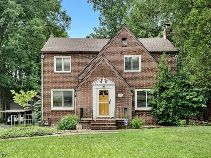 1173 Cherokee Drive , Youngstown, OH 44511 Photo 2