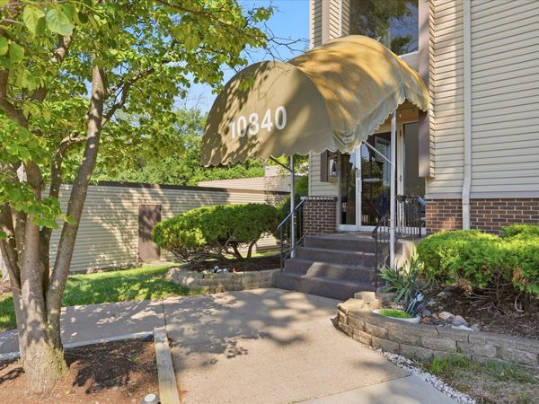 10840 Rockford Road , Unit 309, Plymouth, MN 55442