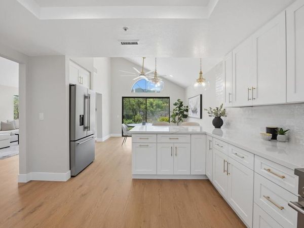 2262 Vista Valley Lane, Vista, CA 92084