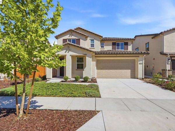 639 Rosedale Way, Lathrop, CA 95330