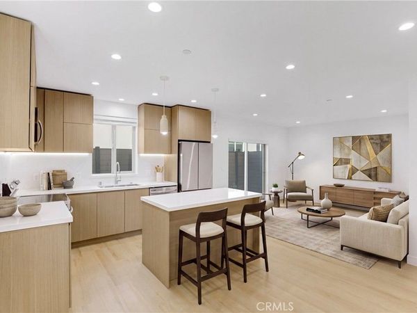 4855 Woodman Avenue, Sherman Oaks, CA 91423
