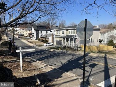 2148 S MONROE STREET , ARLINGTON, VA 22204