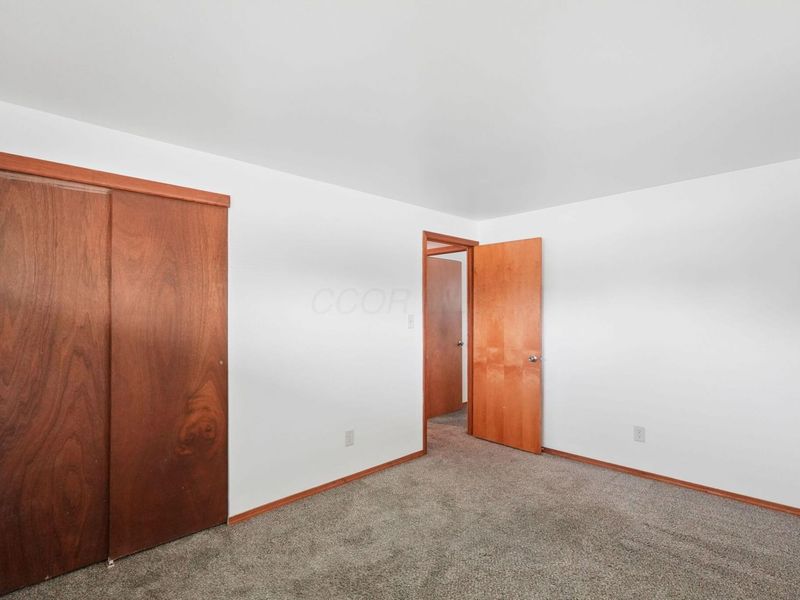 6634 Bartlett Road, Reynoldsburg, OH 43068 Photo 21