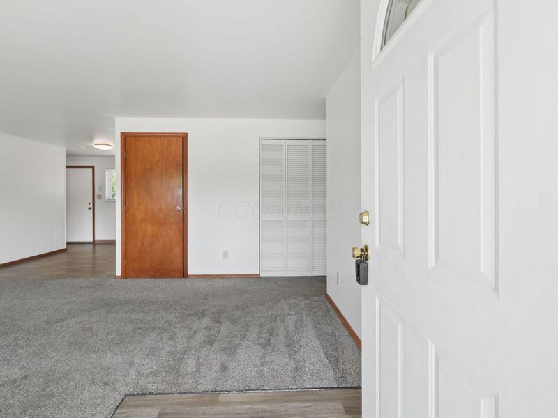 6634 Bartlett Road, Reynoldsburg, OH 43068 Photo 5