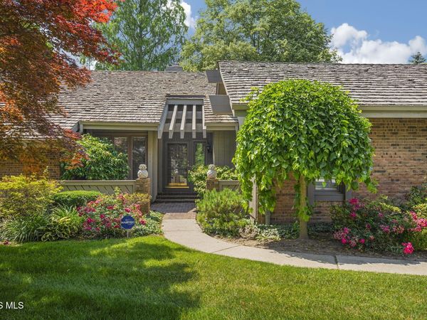 29603 Somerset Road , Perrysburg, OH 43551