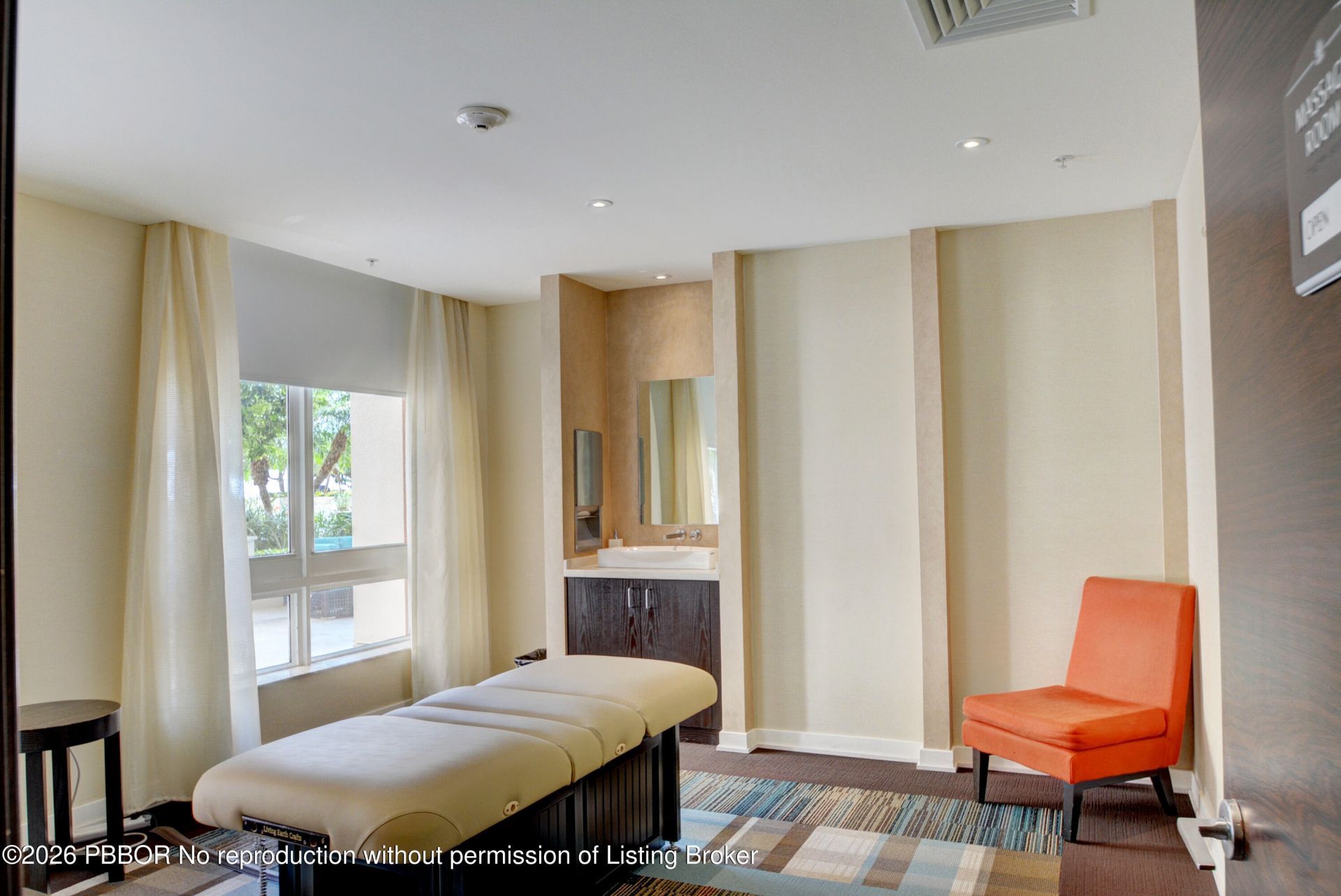 550 Okeechobee Boulevard, Unit 1113, West Palm Beach, FL 33401 Photo