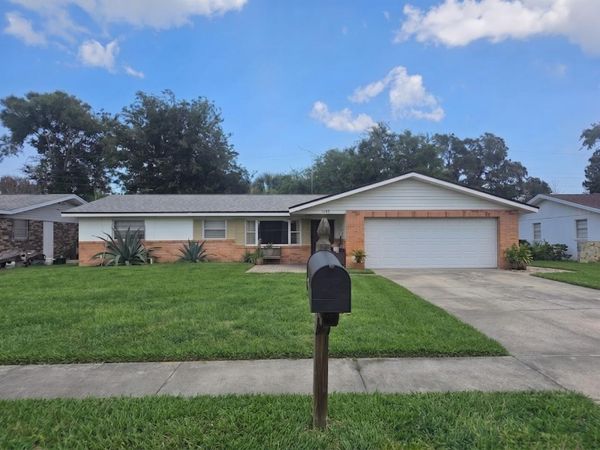 1357 BEACON Drive, Daytona Beach, FL 32117