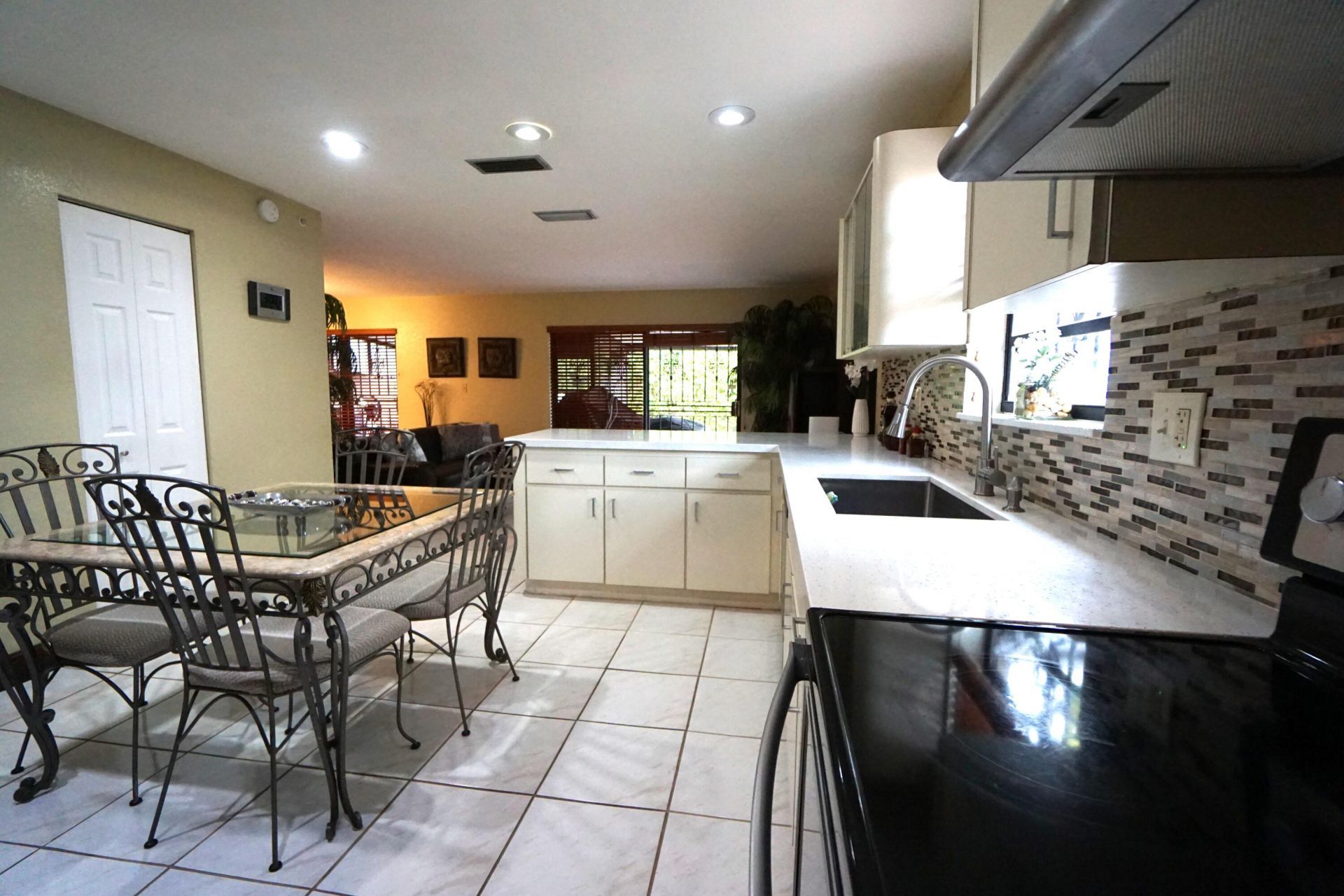 12621 SW 9th Street, Miami, FL 33184 Photo