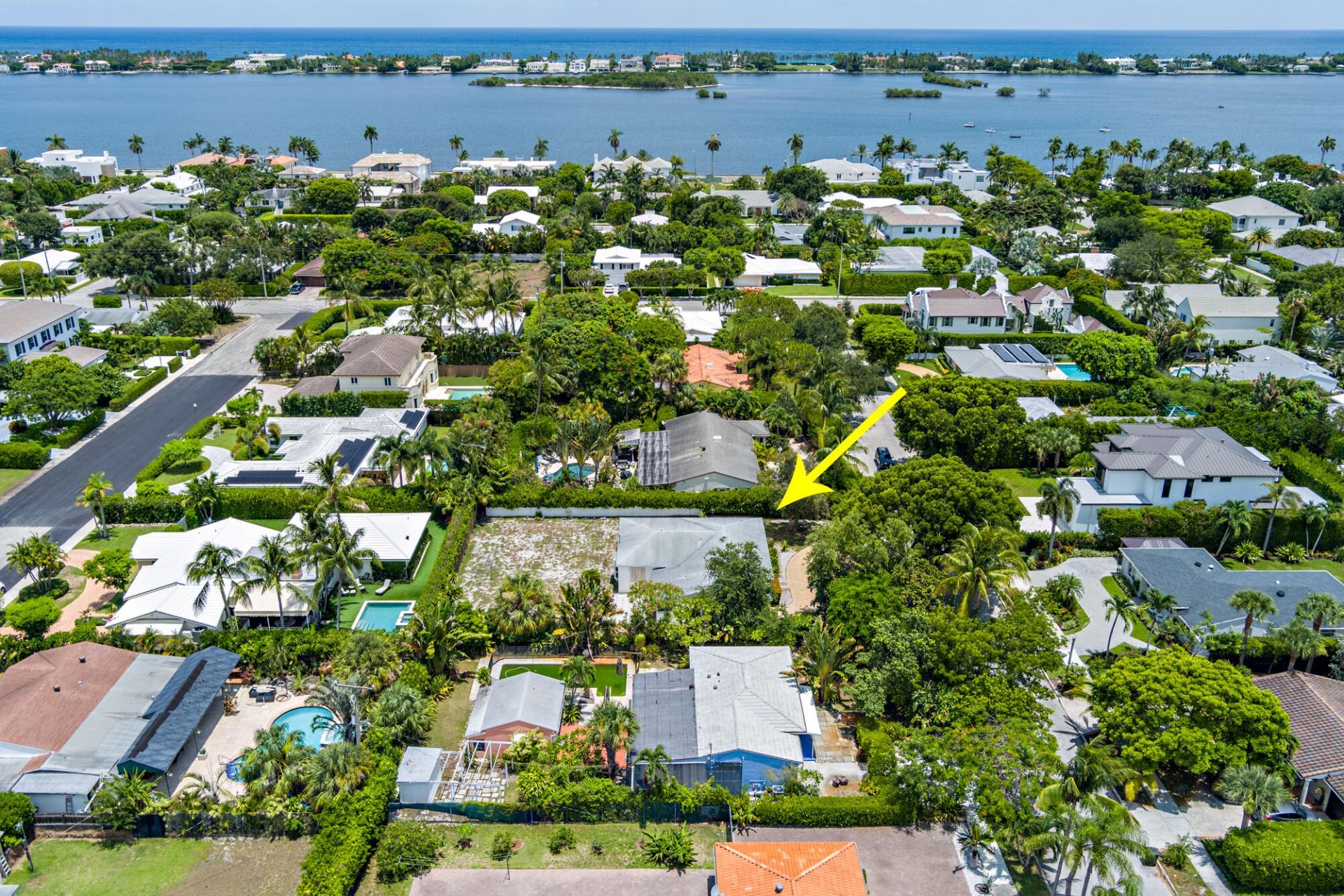 223 Ashworth Street, West Palm Beach, FL 33405 Main Photo