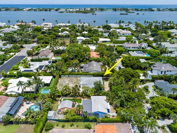 223 Ashworth Street, West Palm Beach, FL 33405