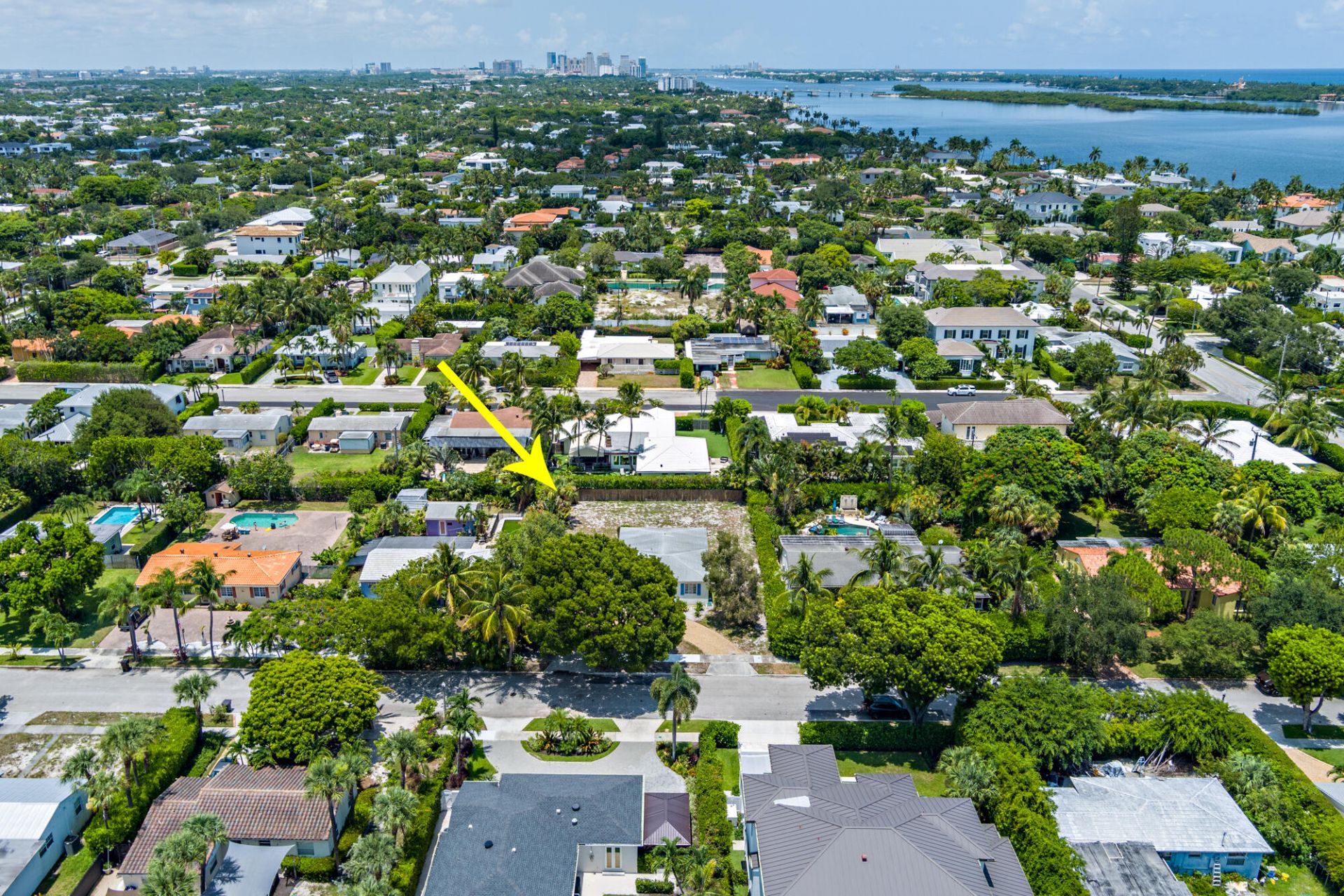 223 Ashworth Street, West Palm Beach, FL 33405 Photo