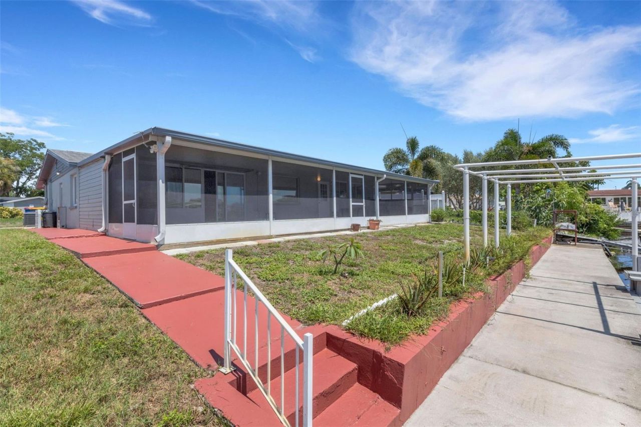 1240 Trunkfish Drive, Holiday, FL 34690 Photo