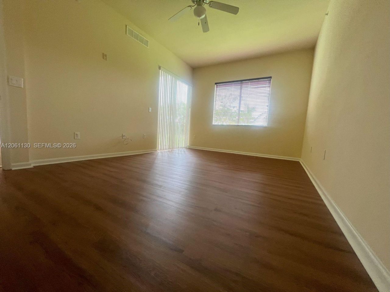 3500 Oaks Clubhouse Dr , Unit 207, Pompano Beach, FL 33069 Photo