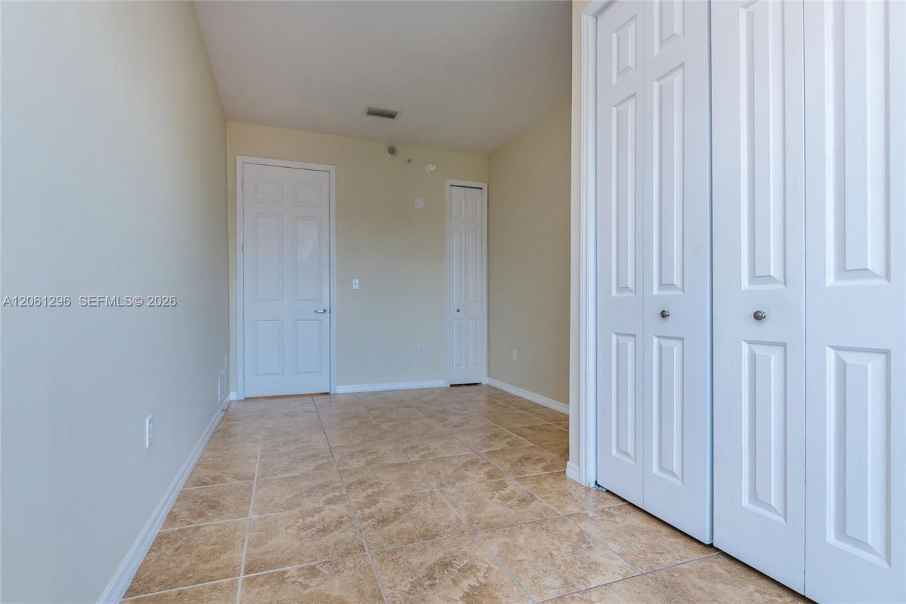 1690 SW 27th Ave, Unit 908, Miami, FL 33145 Photo