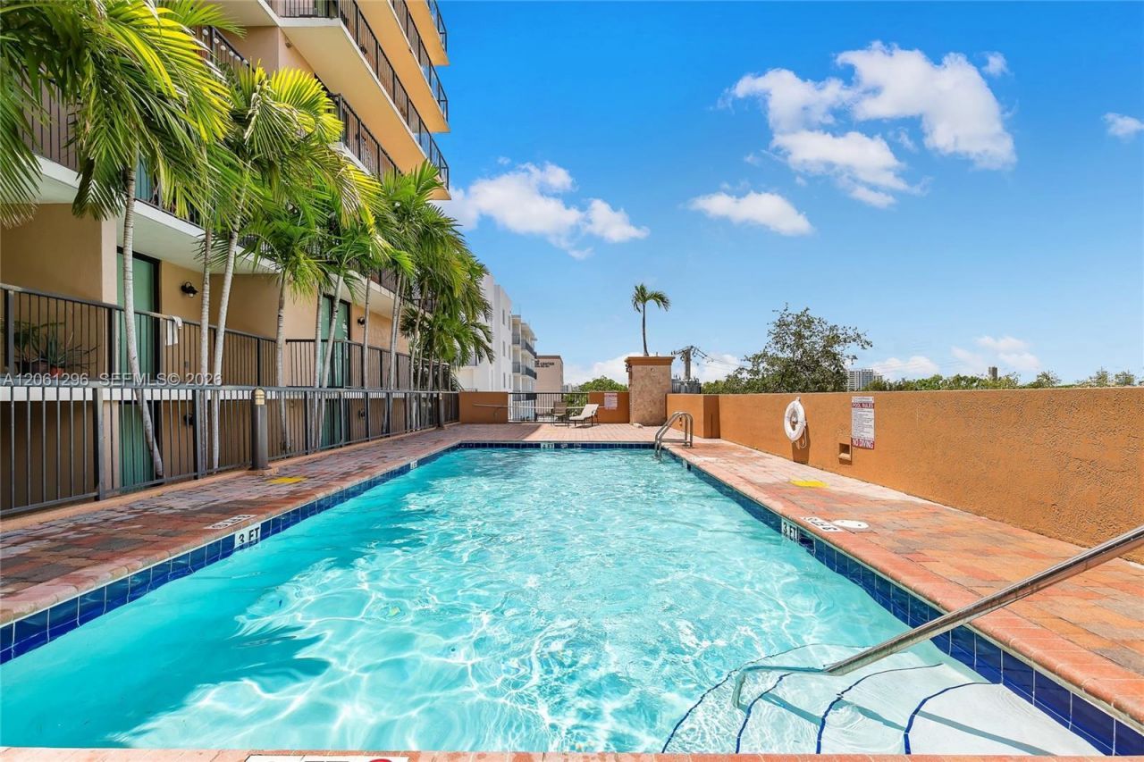 1690 SW 27th Ave, Unit 908, Miami, FL 33145 Photo