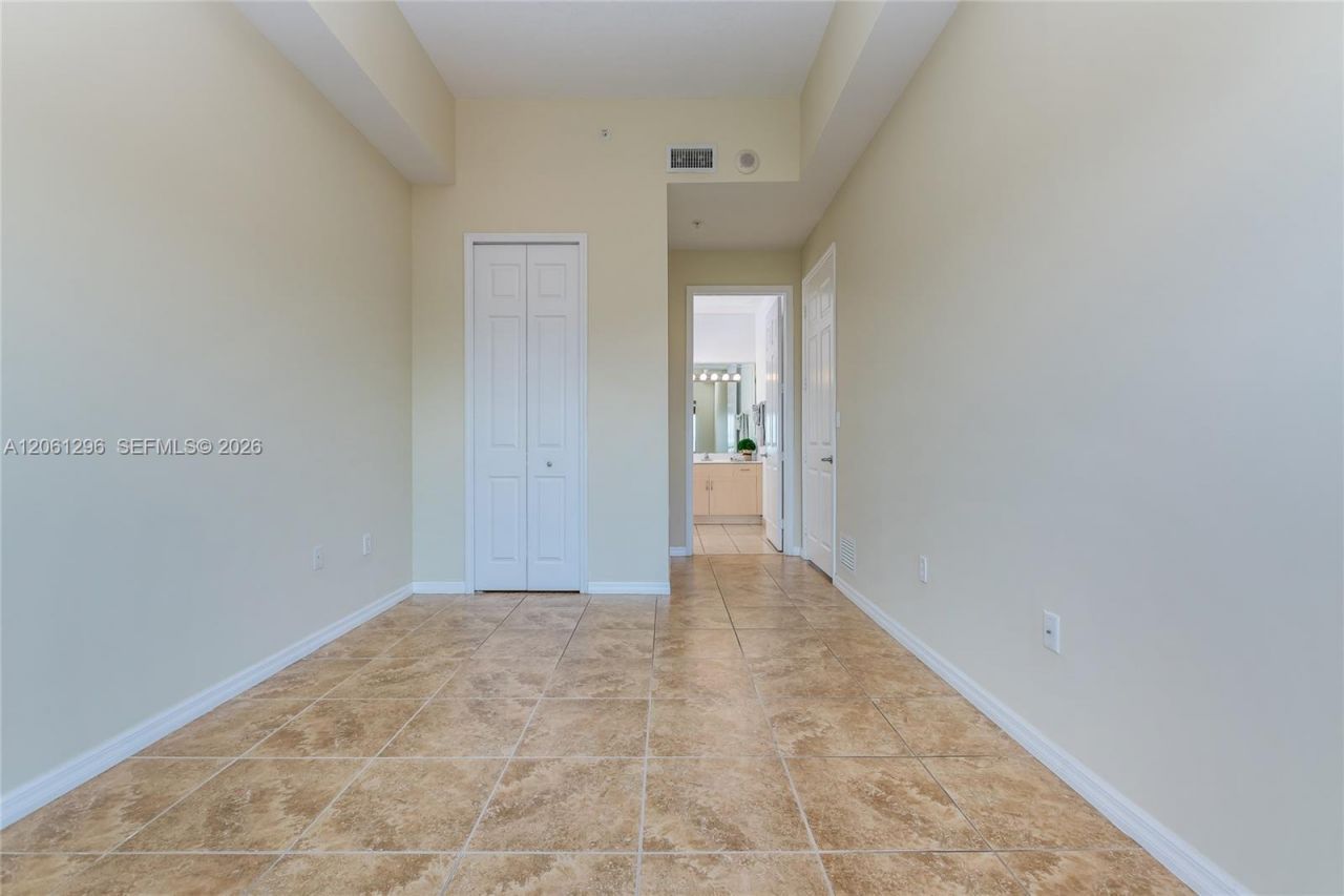 1690 SW 27th Ave, Unit 908, Miami, FL 33145 Photo