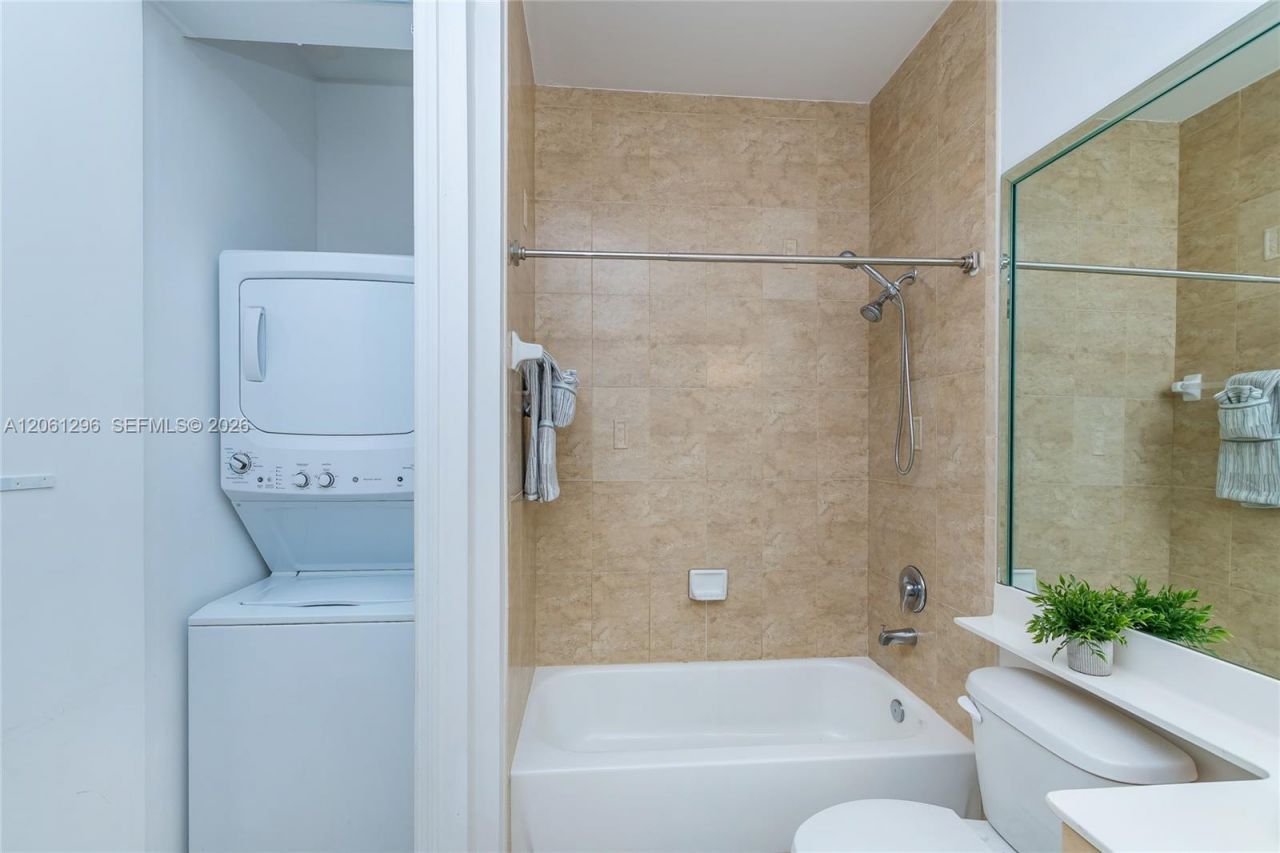 1690 SW 27th Ave, Unit 908, Miami, FL 33145 Photo