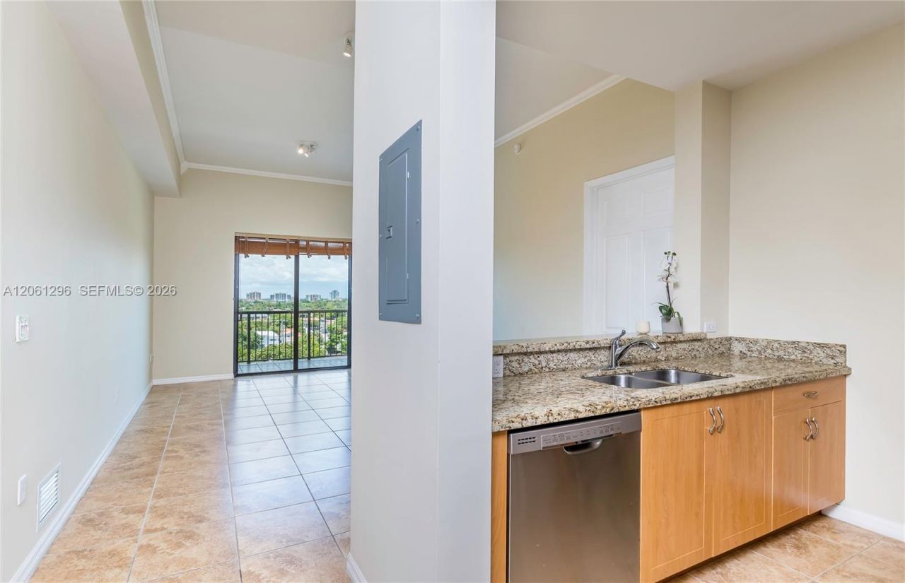 1690 SW 27th Ave, Unit 908, Miami, FL 33145 Photo
