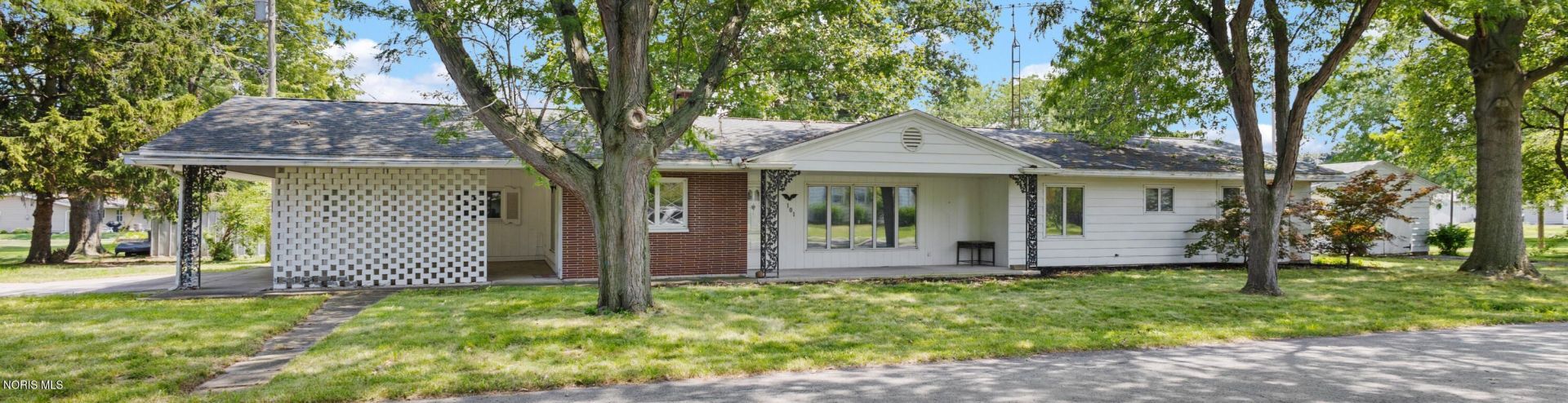 101 Maplewood Drive, Pandora, OH 45877 Main Photo