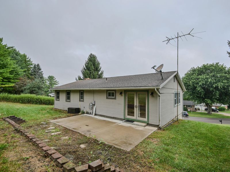 668 Suncrest Drive, Springfield, OH 45503 Photo 38