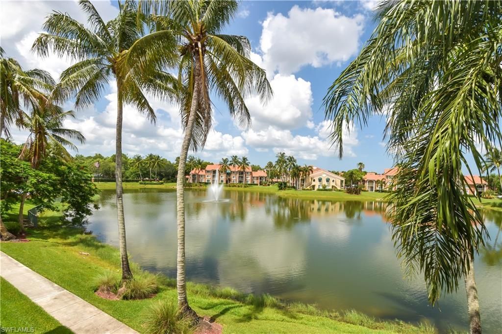 1275 Wildwood Lakes Blvd, Unit 303, Naples, FL 34104 Photo