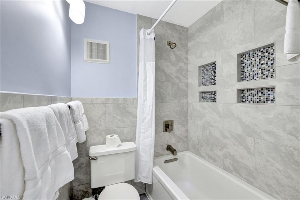 900 Broad Ave S, Unit 320, Naples, FL 34102 Photo