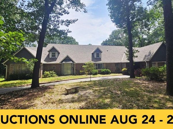 1403 N Maple Avenue, Sand Springs, OK 74063