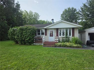 9304 Fisk Road , Akron, NY 14001