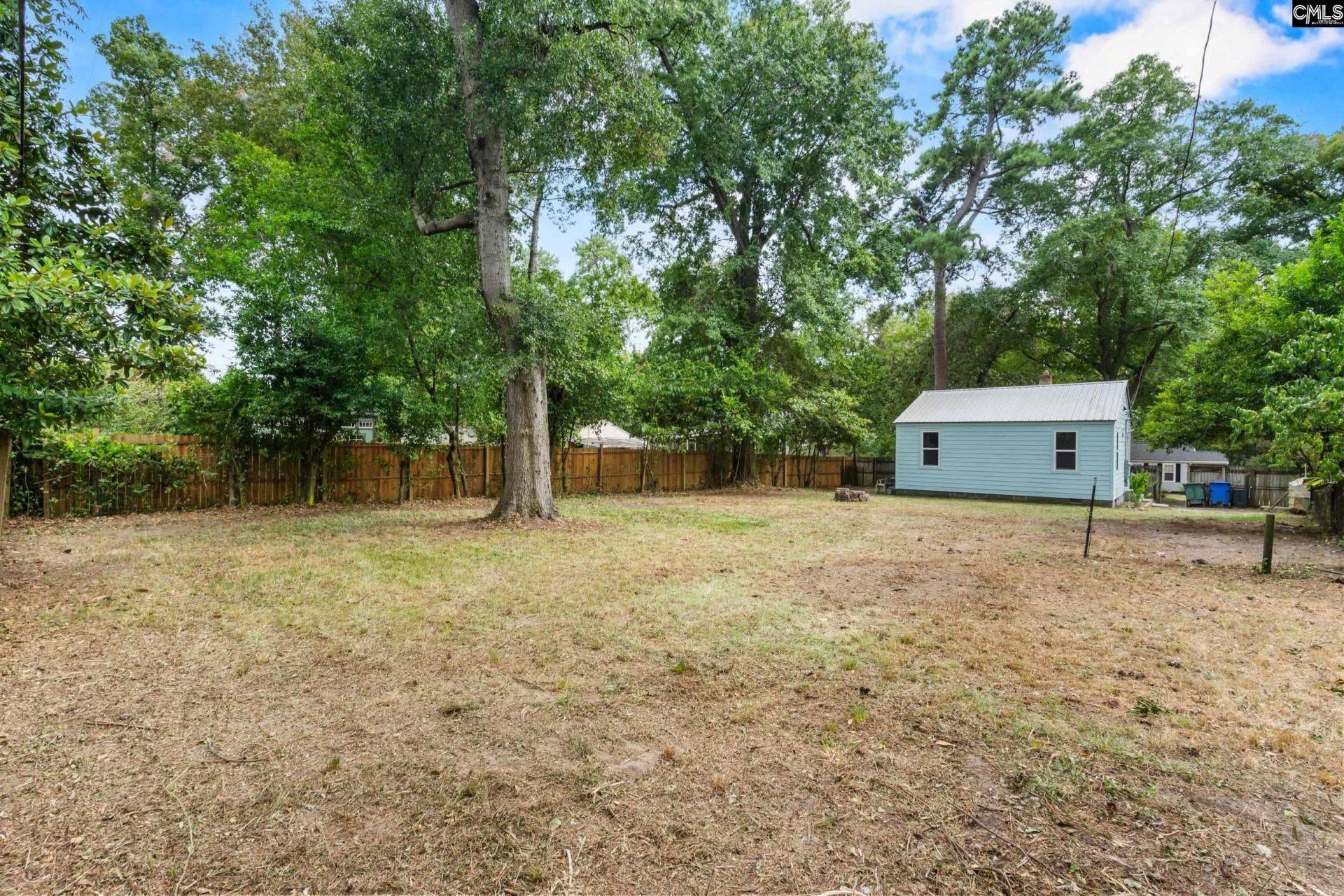 2217 Kingswood Drive  Photo 12