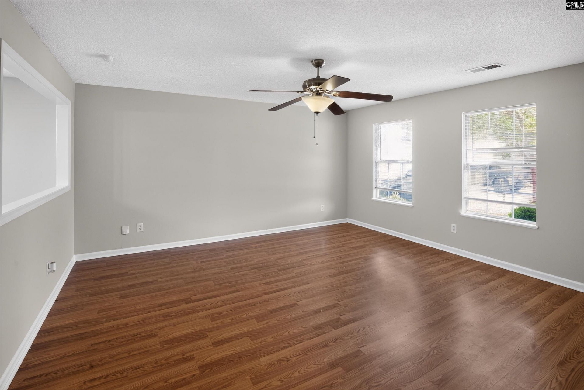 111 Donau Drive  Photo 10