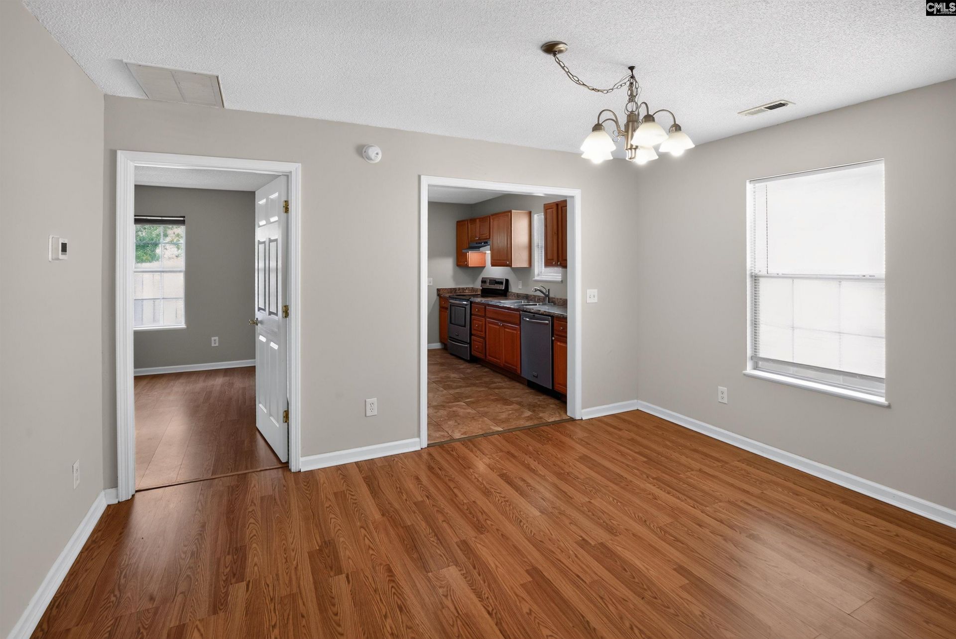 111 Donau Drive  Photo 16