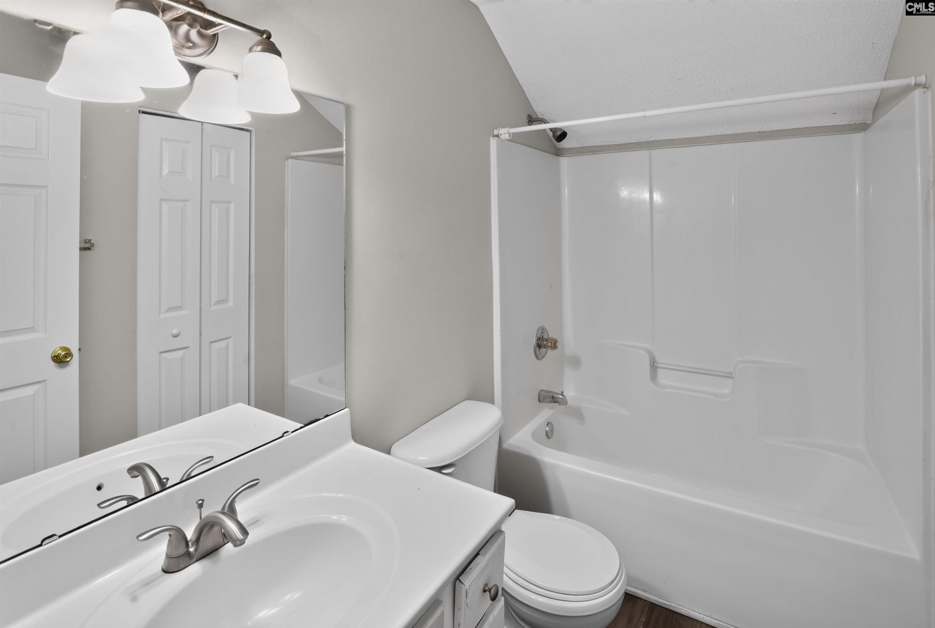 111 Donau Drive  Photo 27