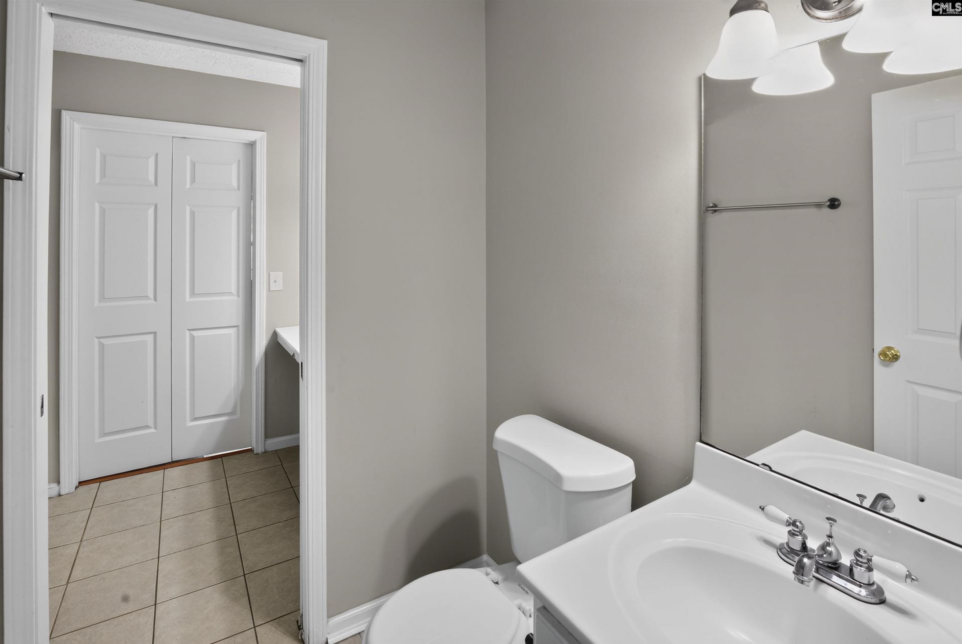111 Donau Drive  Photo 31
