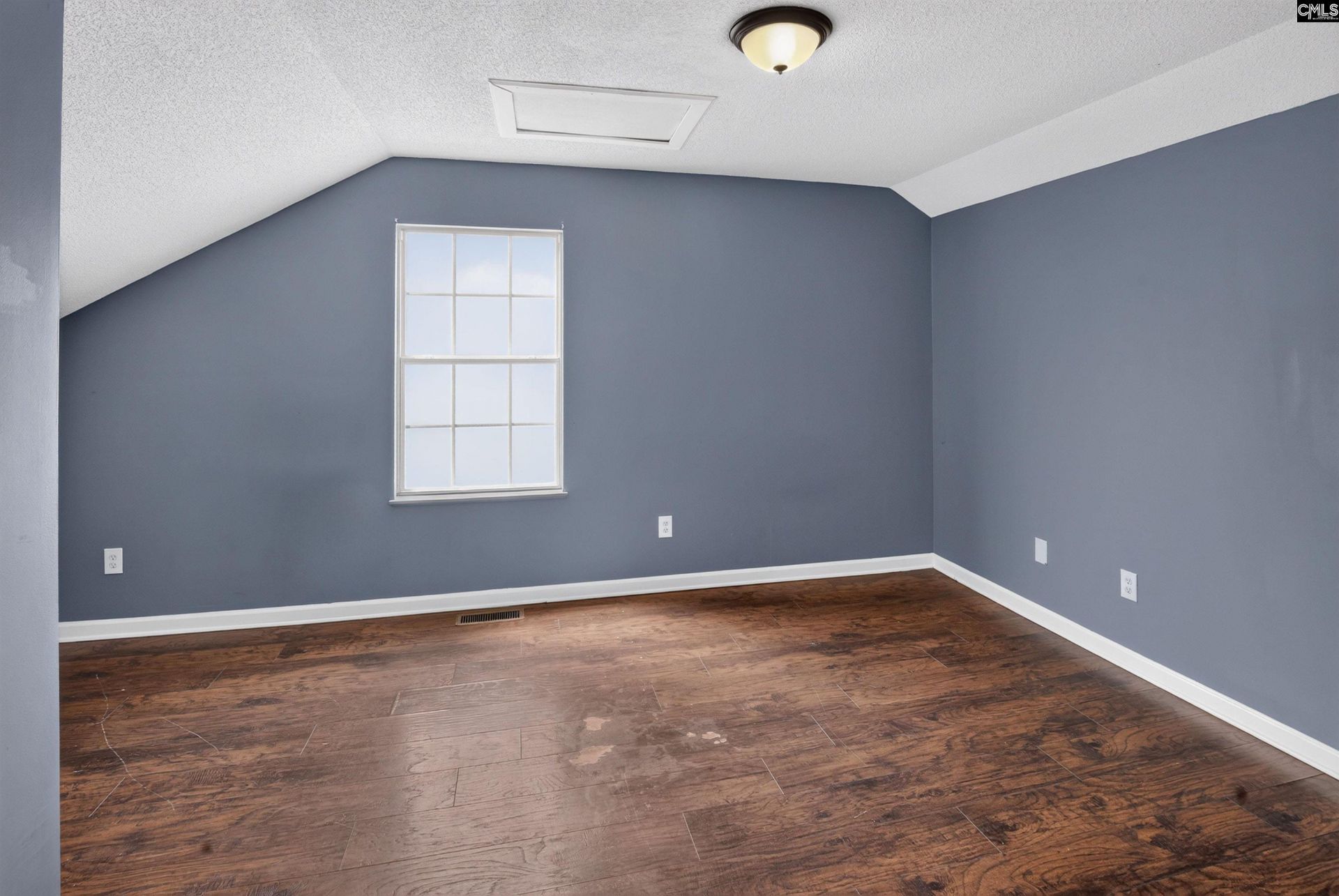 111 Donau Drive  Photo 32
