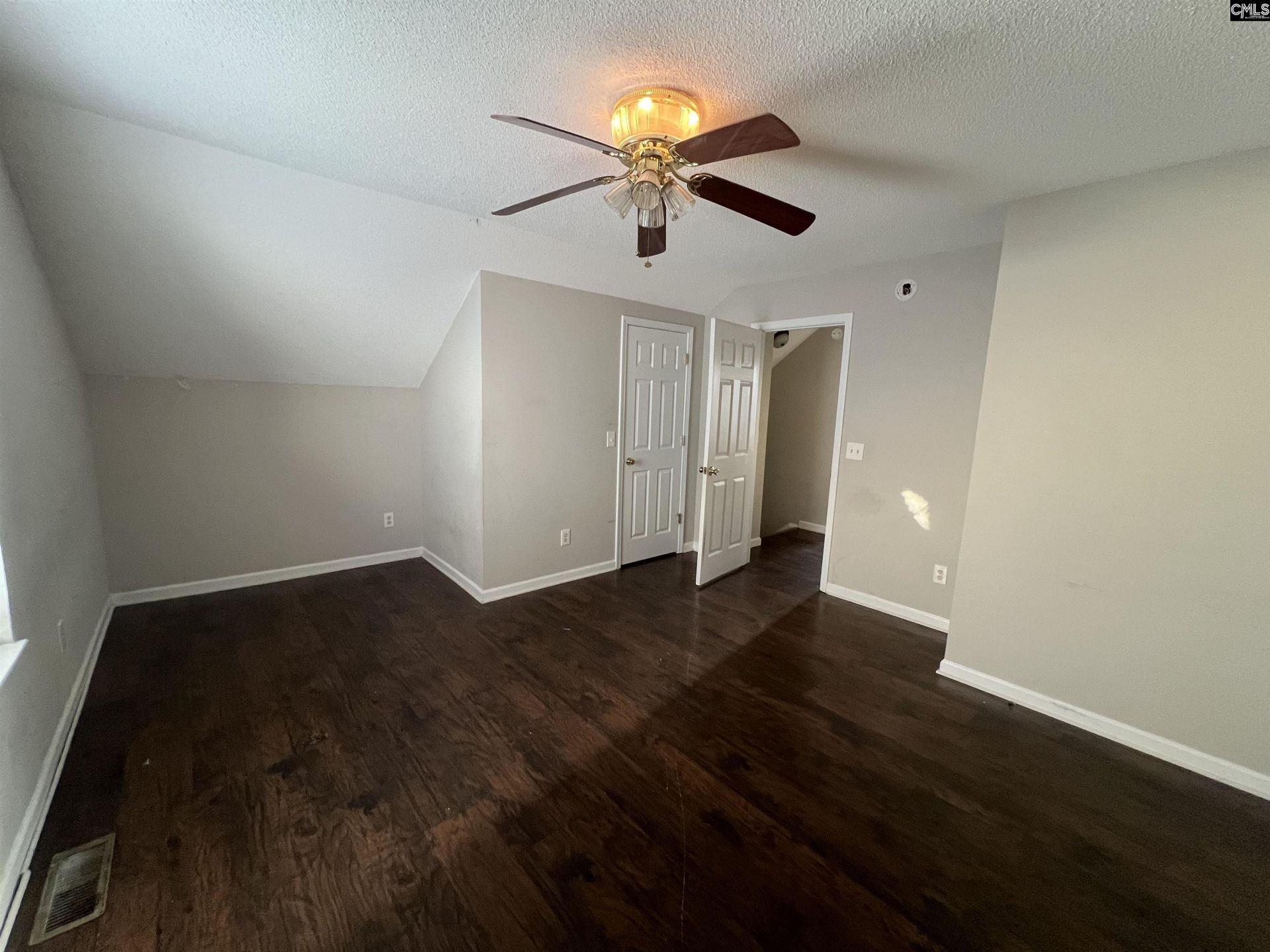 111 Donau Drive  Photo 8