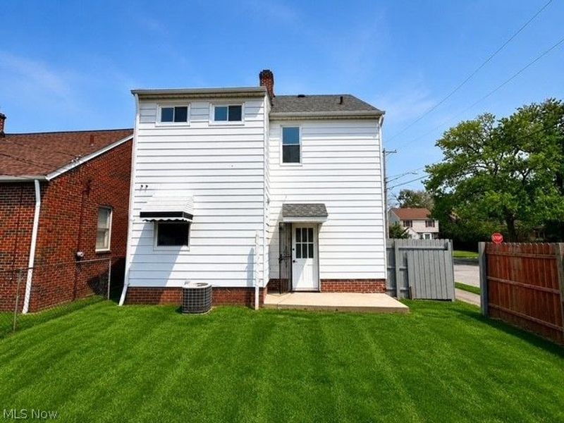 300 E 211 Street , Euclid, OH 44123 Photo 30