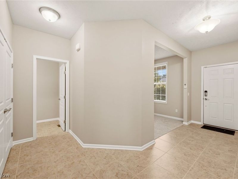 7916 Walcott Way, Mentor, OH 44060 Photo 4