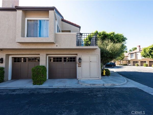 174 Stanford Court, Unit 87, Irvine, CA 92612