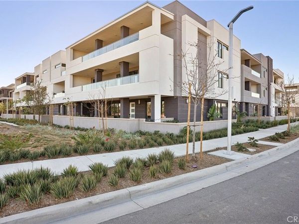 16123 Dawn Way, Unit 303, Tustin, CA 92872