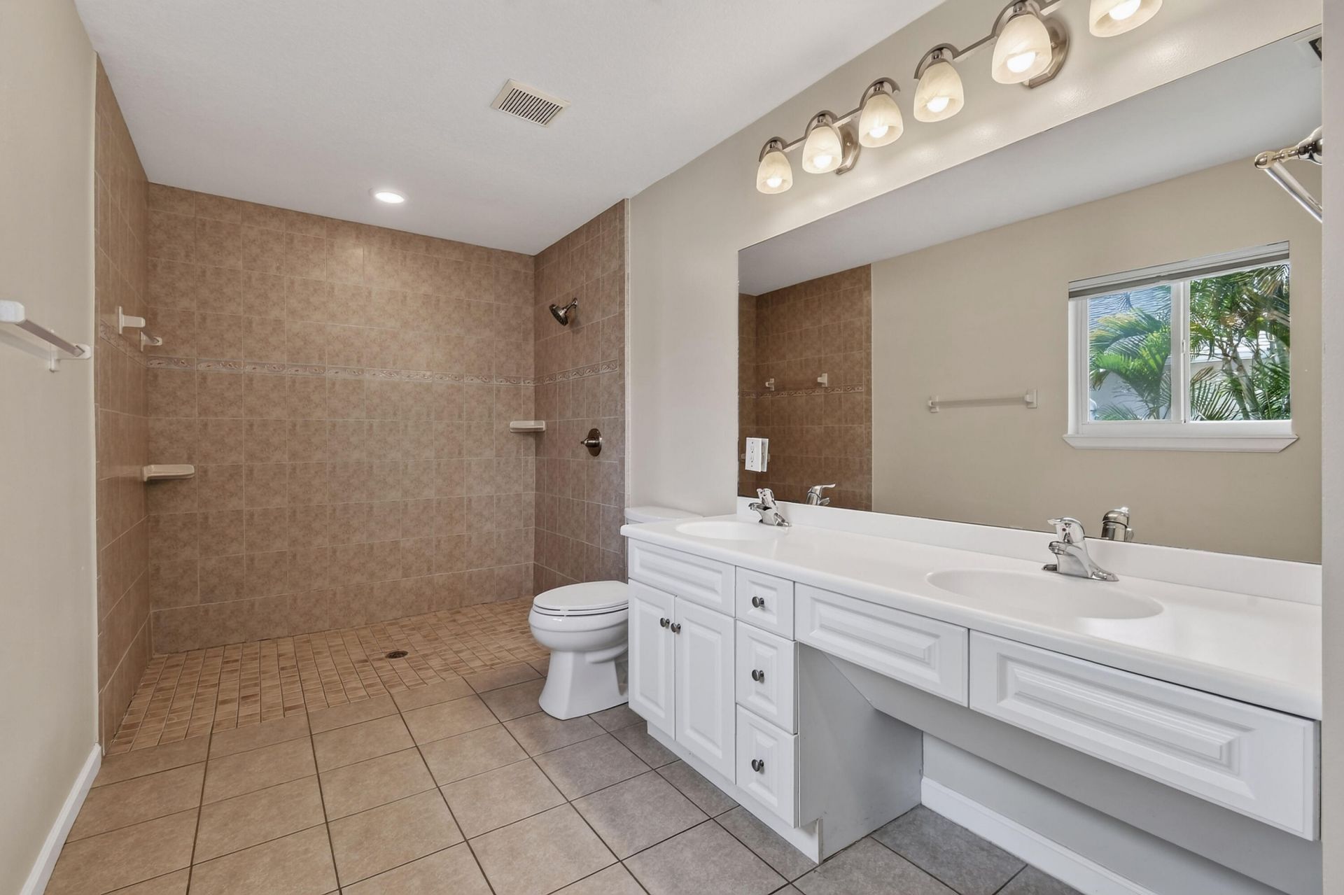 1061 SW Benschop Avenue, Port Saint Lucie, FL 34953 Photo