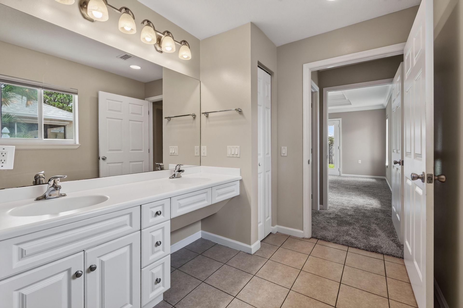 1061 SW Benschop Avenue, Port Saint Lucie, FL 34953 Photo