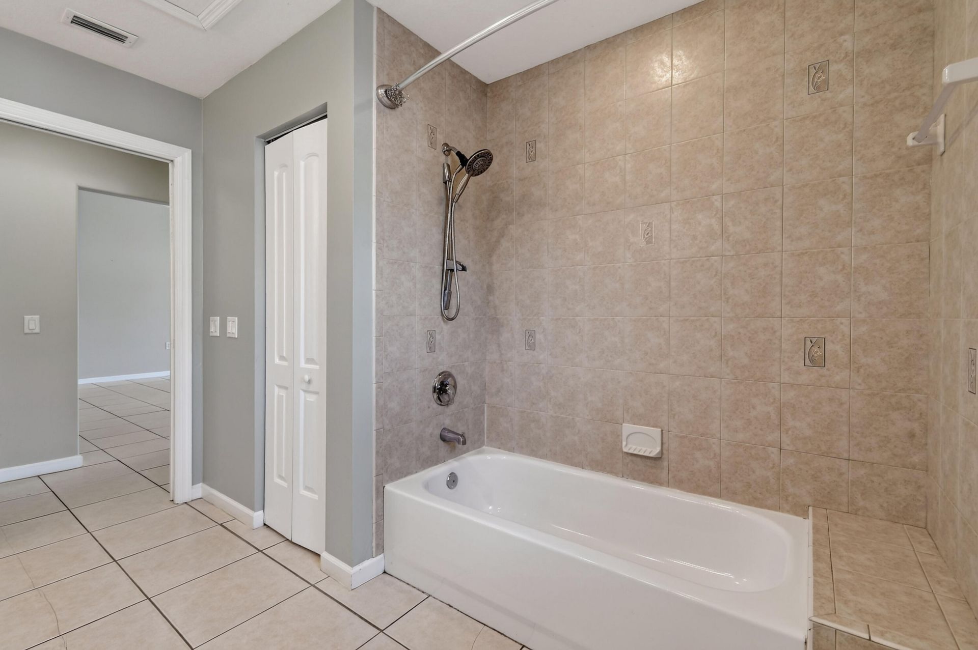 1061 SW Benschop Avenue, Port Saint Lucie, FL 34953 Photo